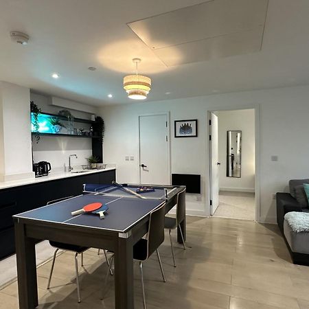 Lux Livin' Apartments - Luxury 2 Bed Apartment With Sky Garden Manchester Bagian luar foto