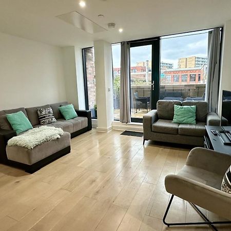 Lux Livin' Apartments - Luxury 2 Bed Apartment With Sky Garden Manchester Bagian luar foto