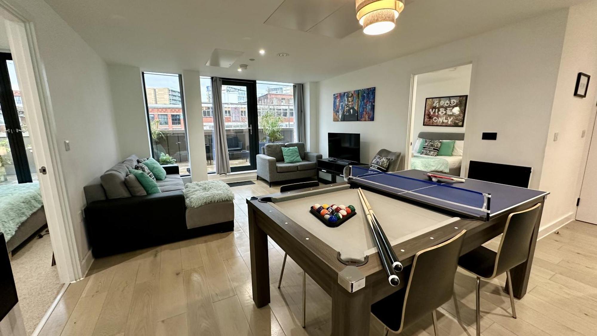 Lux Livin' Apartments - Luxury 2 Bed Apartment With Sky Garden Manchester Bagian luar foto