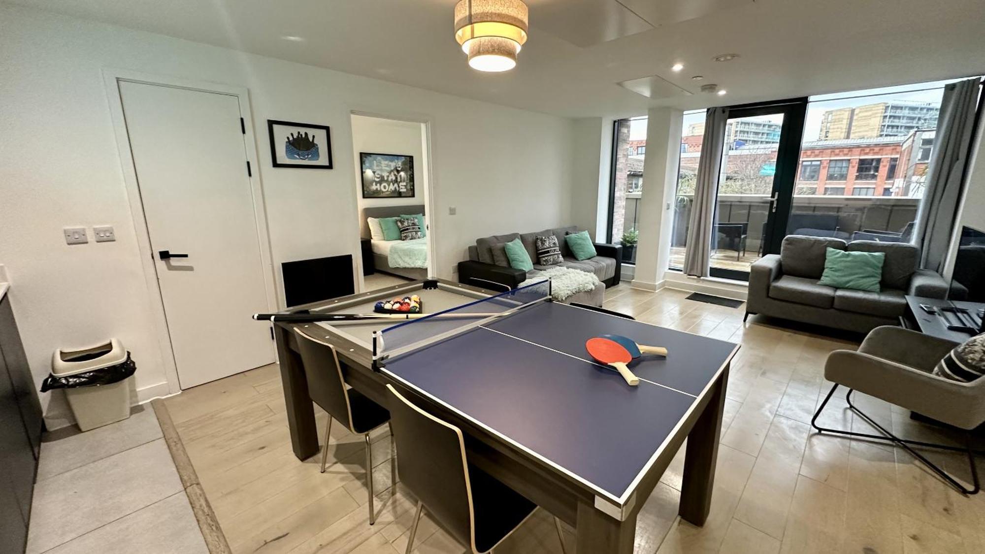Lux Livin' Apartments - Luxury 2 Bed Apartment With Sky Garden Manchester Bagian luar foto